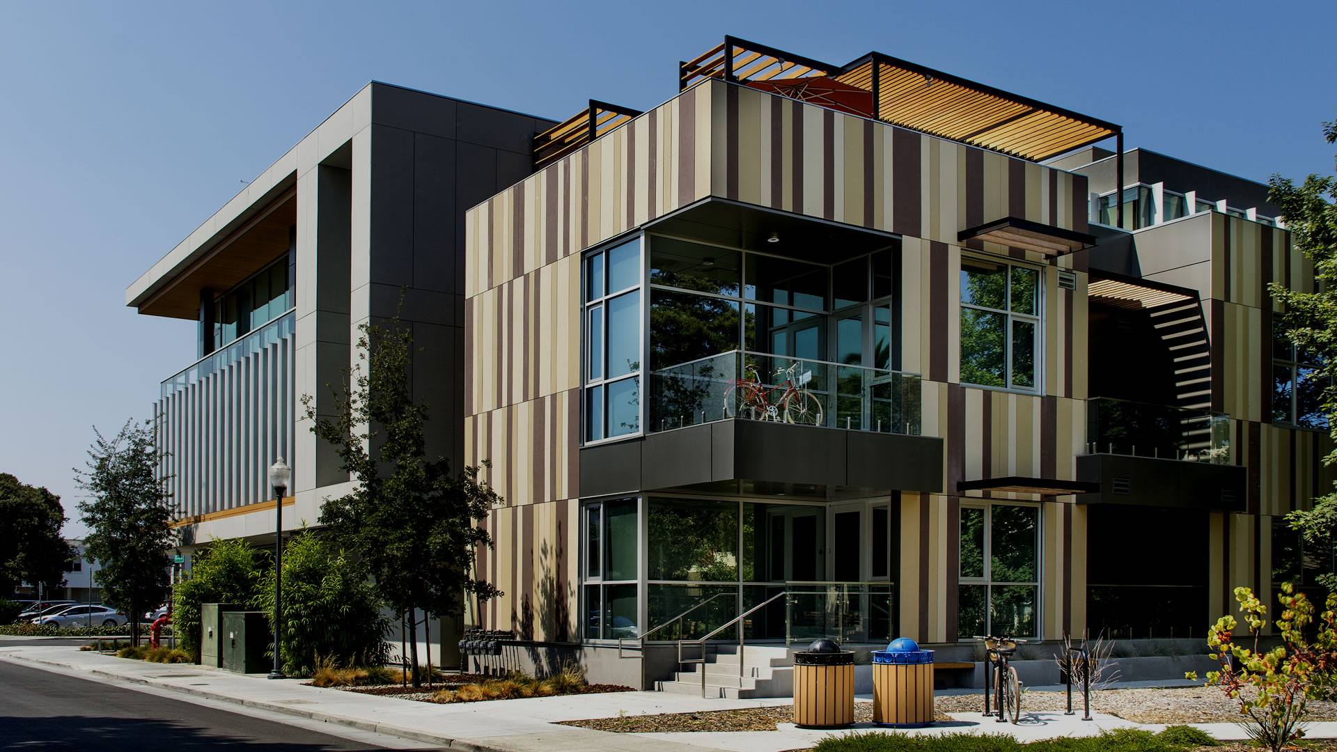 Silicon Valley Glass, Inc. Commercial Glass Subcontractor Hill